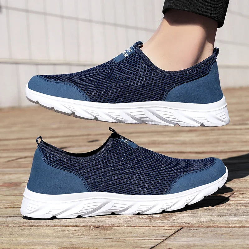 2023 New Summer Men's Shoes Outdoor Casual Sneakers Lightweight