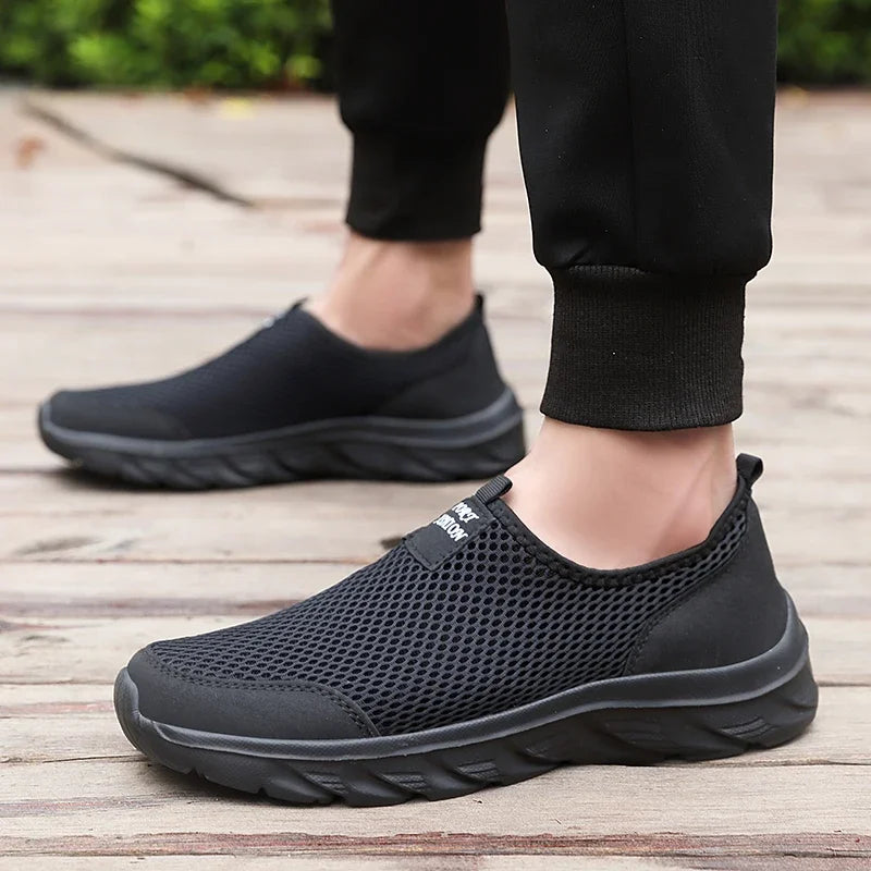 2023 New Summer Men's Shoes Outdoor Casual Sneakers Lightweight