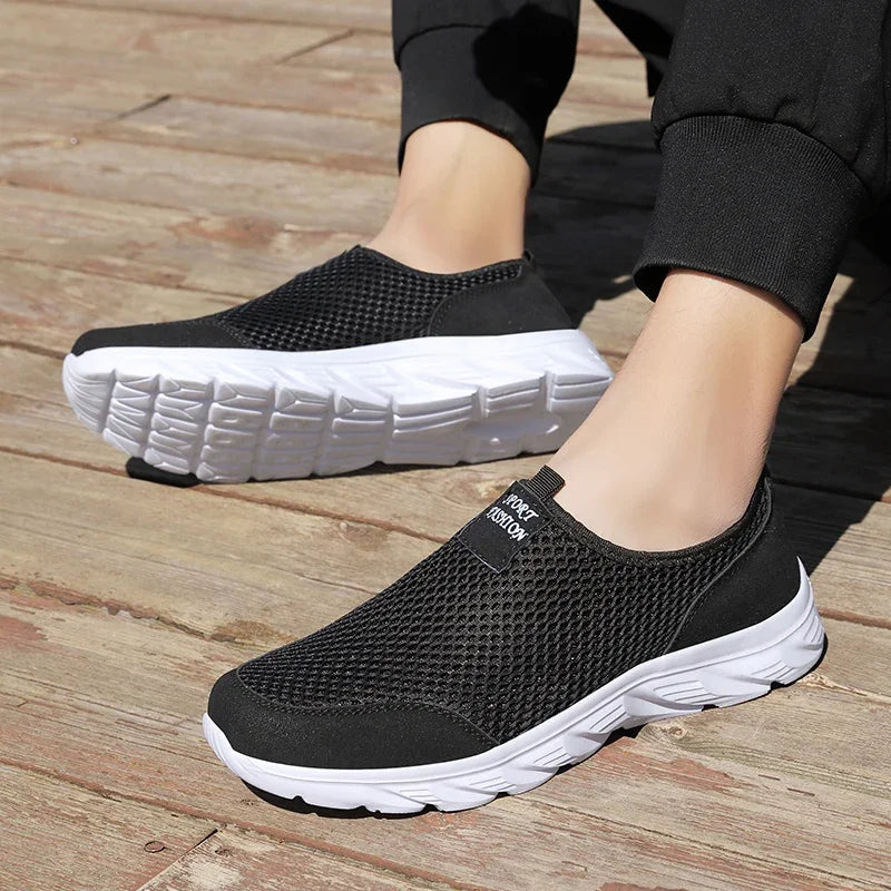 2023 New Summer Men's Shoes Outdoor Casual Sneakers Lightweight